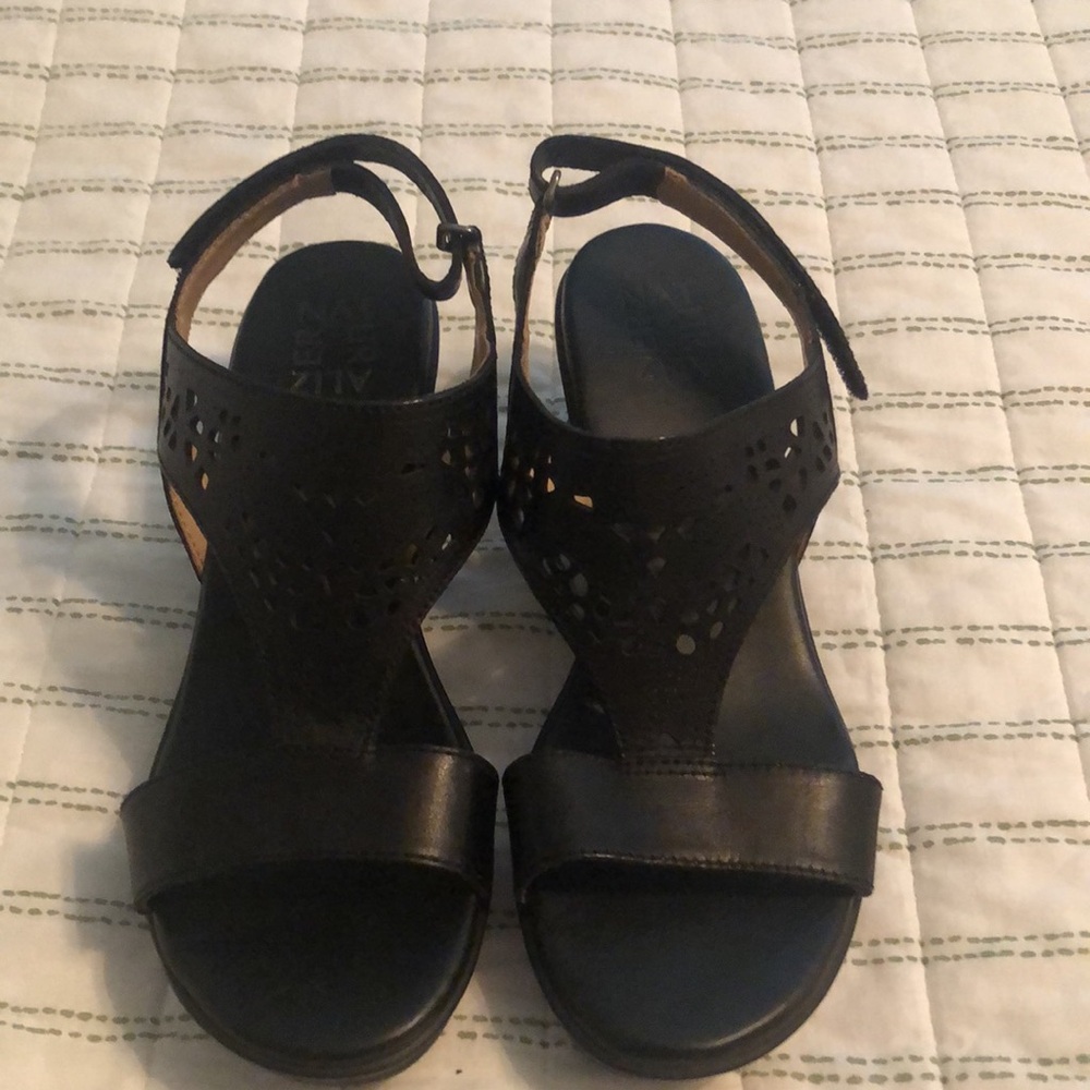 Naturalized Leather sandals with wedge heel - Picture 2 of 6